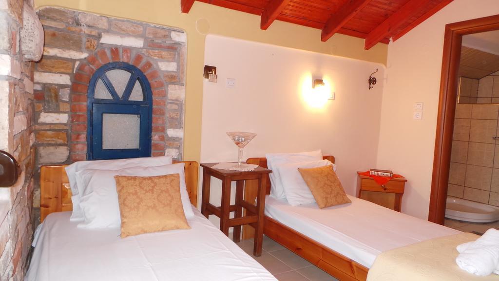 Hotel Castle Pontos à Skala Potamia  Chambre photo