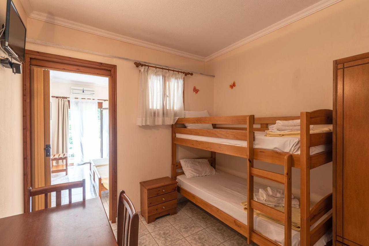 Hotel Castle Pontos à Skala Potamia  Extérieur photo