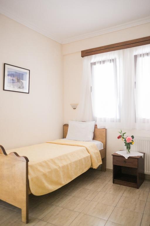 Hotel Castle Pontos à Skala Potamia  Extérieur photo